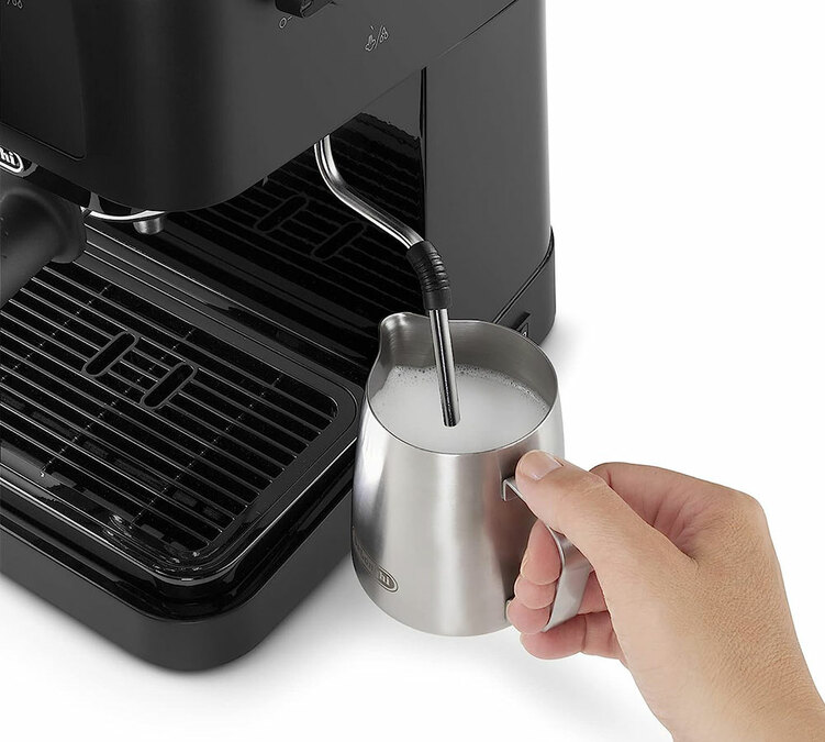 Machine Expresso DeLonghi Stilosa EC235.BK avec buse vapeur