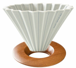 Dripper ORIGAMI gris mat en porcelaine de Mino avec support en bois